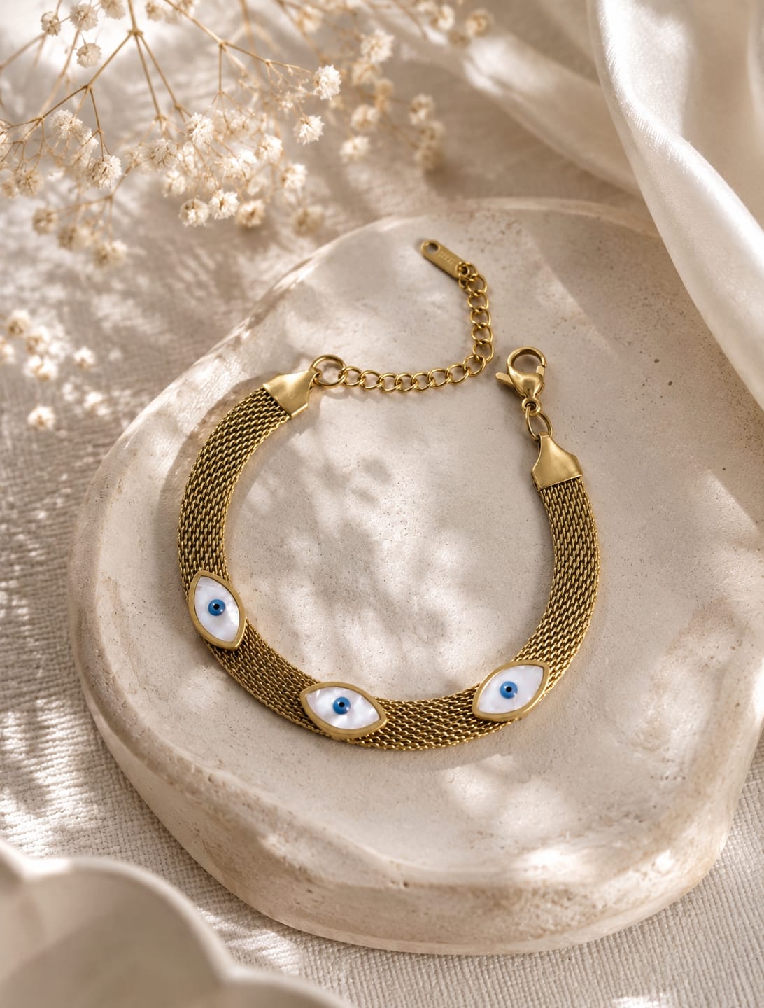 Evil Eye Mesh Gold Bracelet