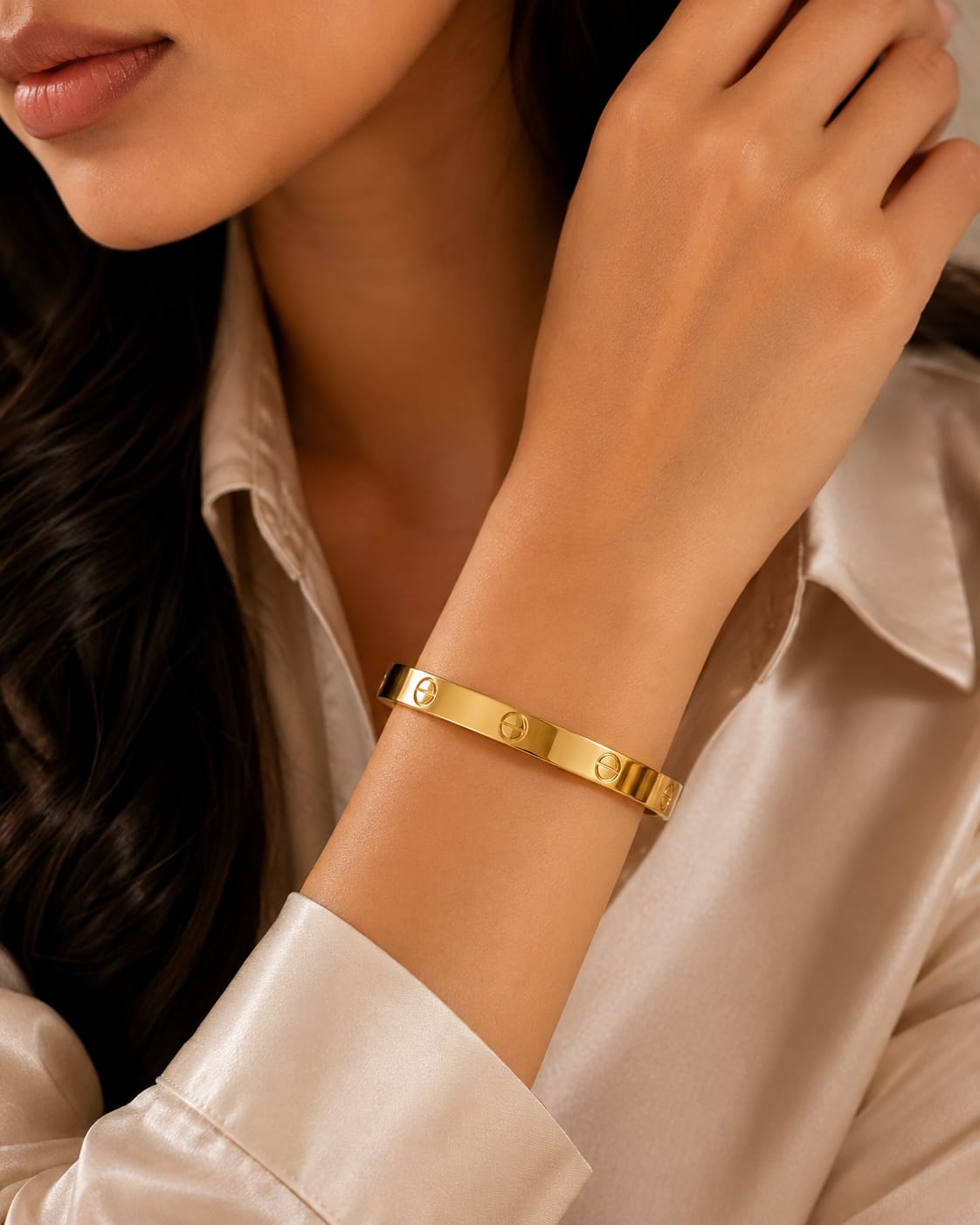 Luxe Screw Gold Bracelet
